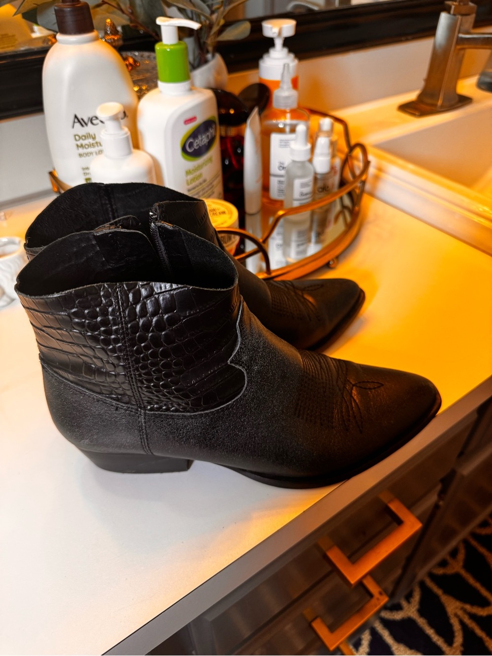 Gianni Bini Black Croc-Embossed Western Ankle Boots